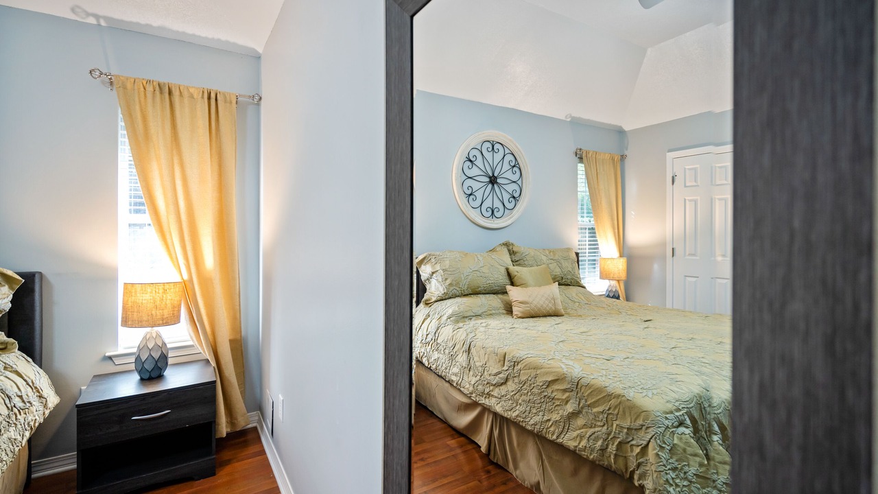 Photo of Bedroom in Mobile