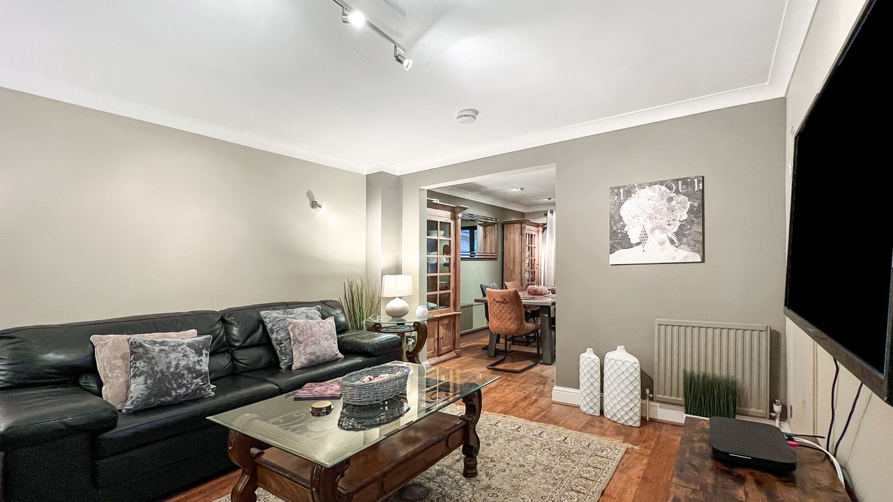 Photo of Livingroom in Wooburn