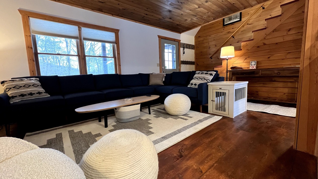 Photo of Livingroom in Little Valley