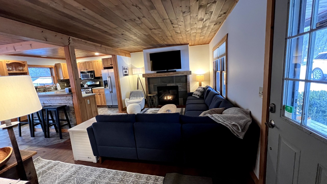 Photo of Livingroom in Little Valley