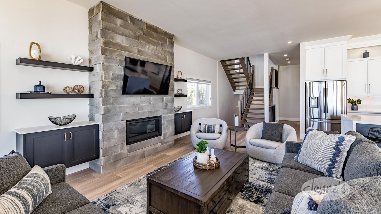 Photo of Livingroom in Tiny