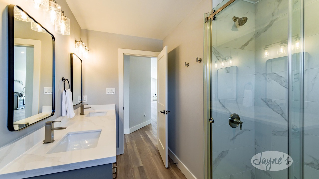 Photo of Bathroom in Tiny