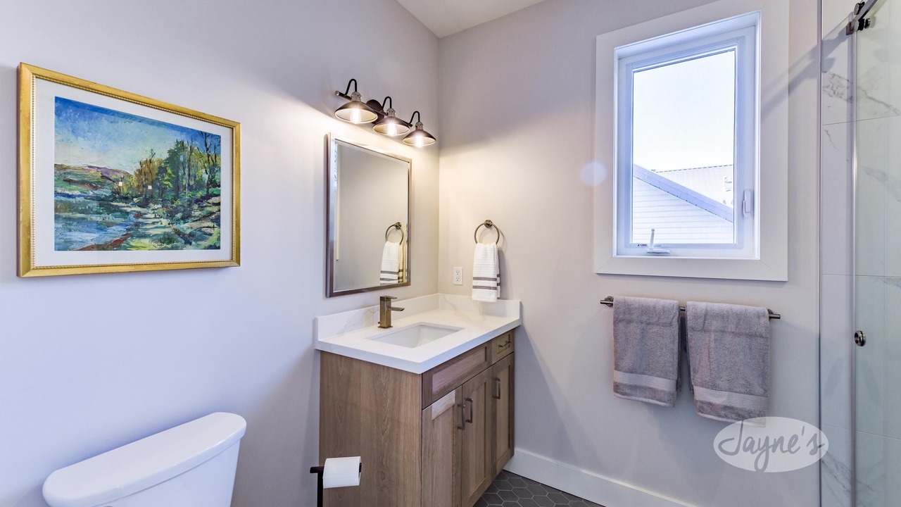 Photo of Bathroom in Tiny
