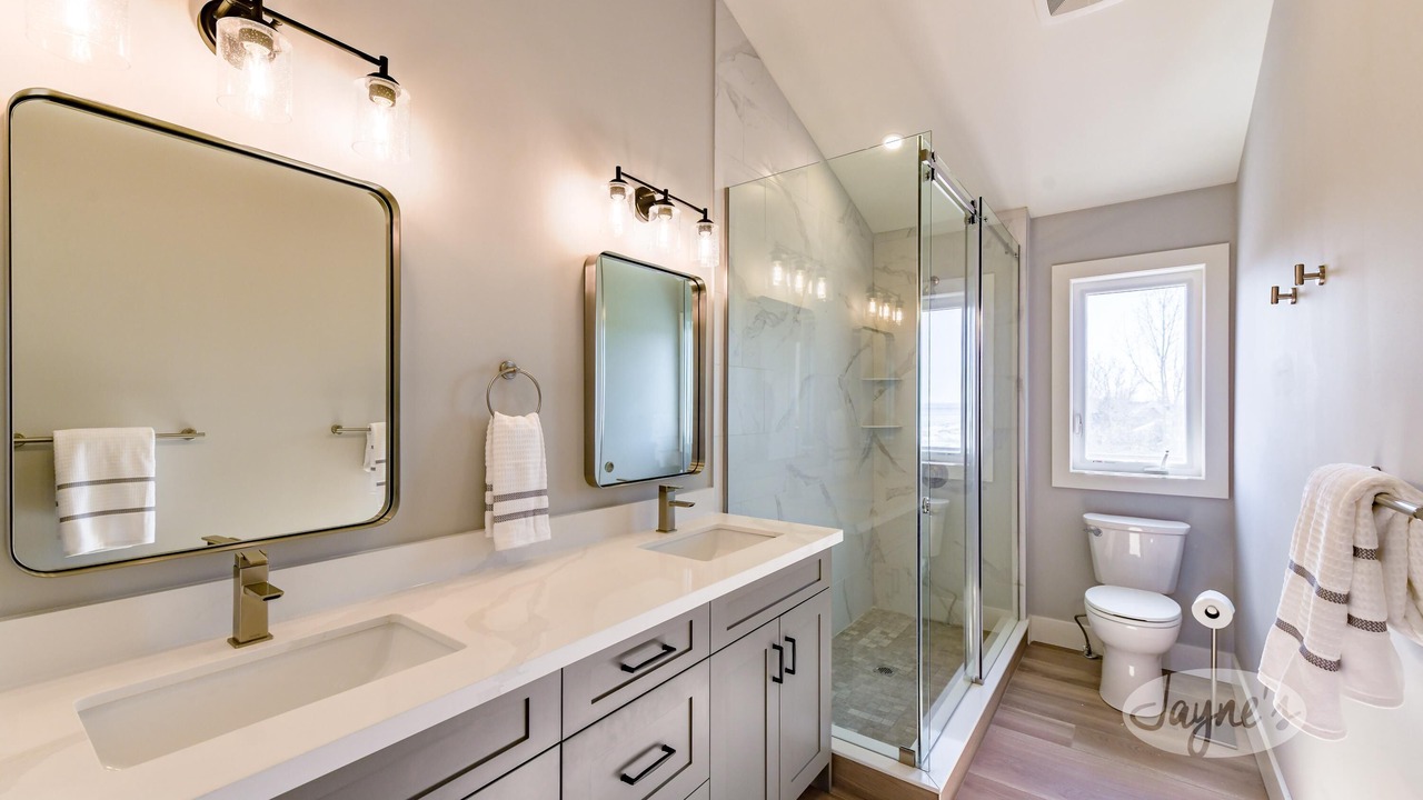 Photo of Bathroom in Tiny
