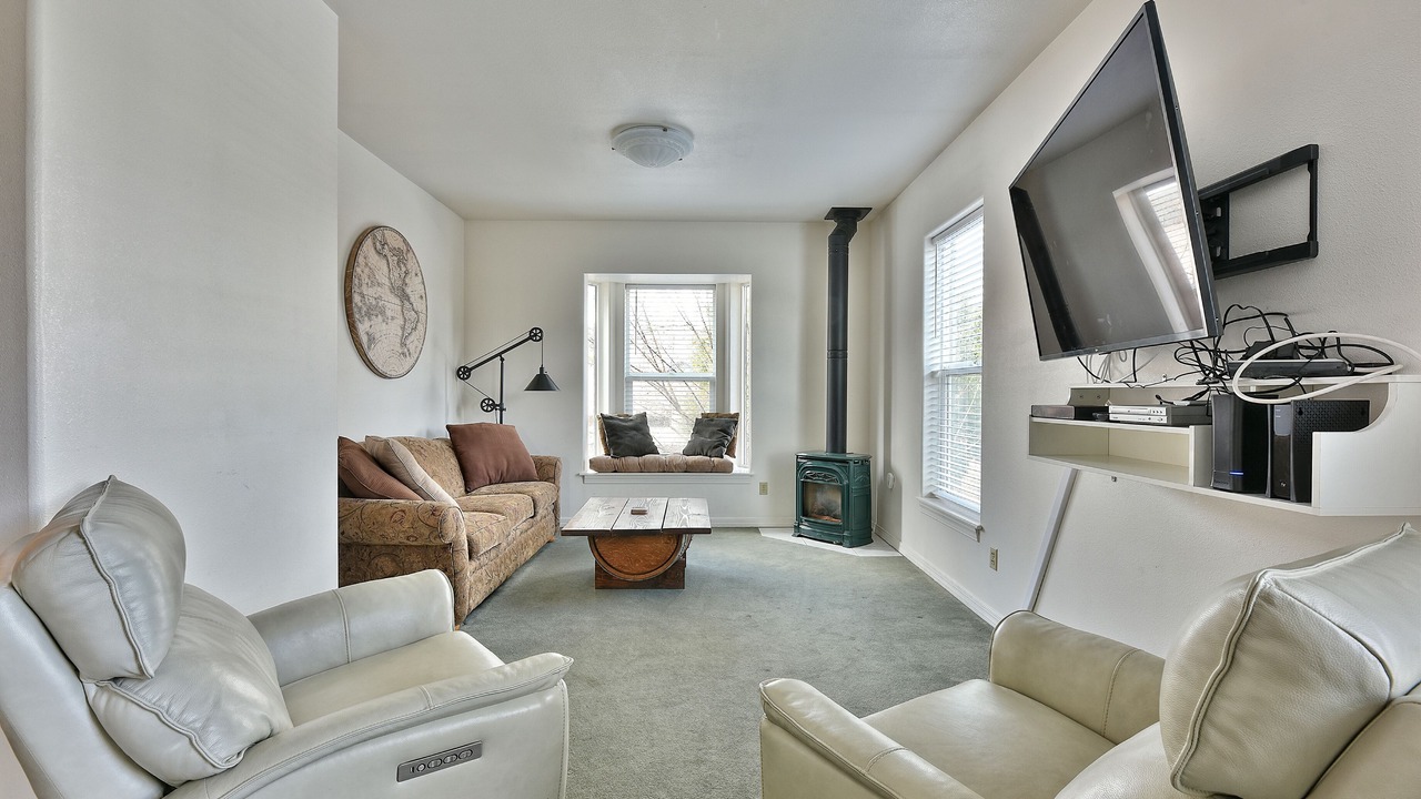 Photo of Livingroom in Historic Railroad District