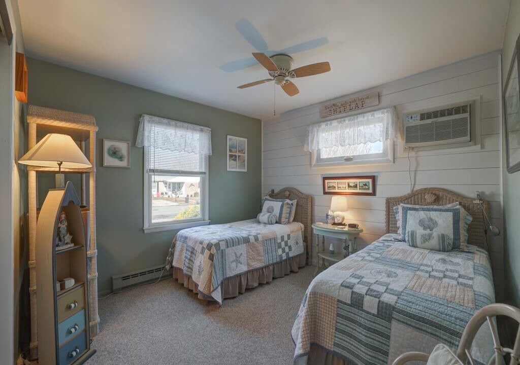 Photo of Bedroom in Village Green