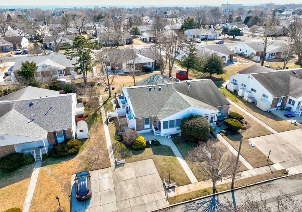 Photo of Outdoor in Village Green