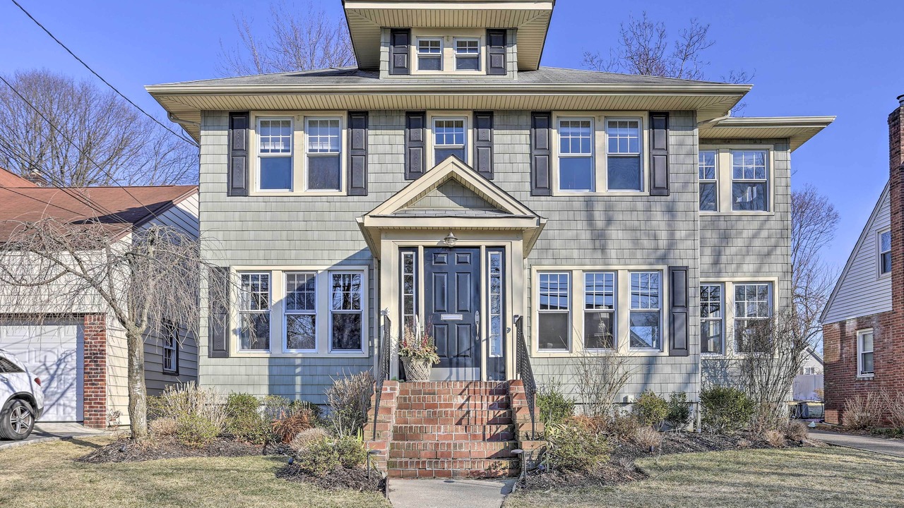 Photo of Outdoor in Teaneck