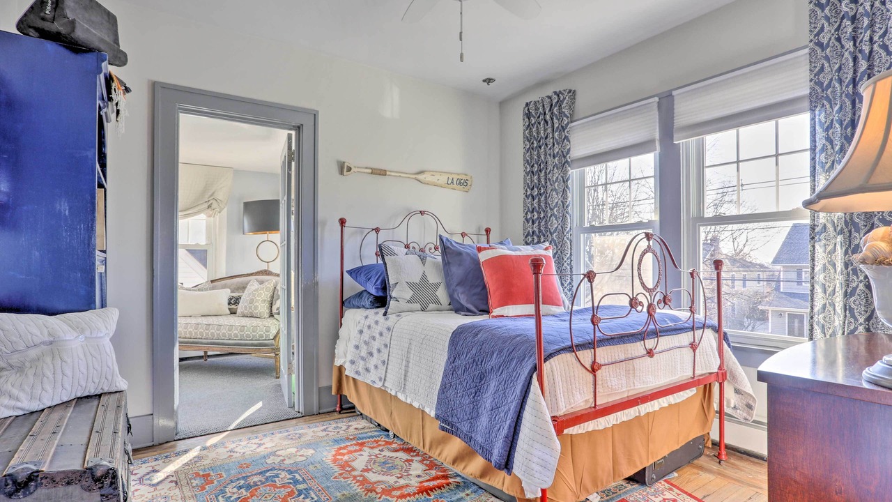 Photo of Others in Teaneck