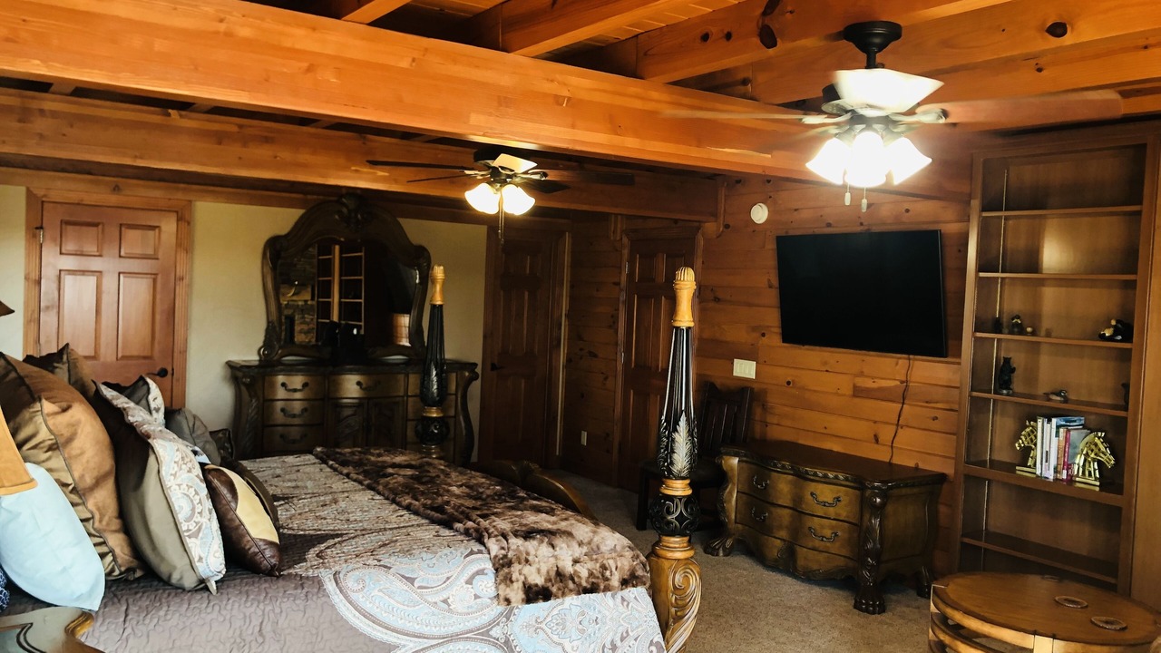 Photo of Bedroom in Cotter