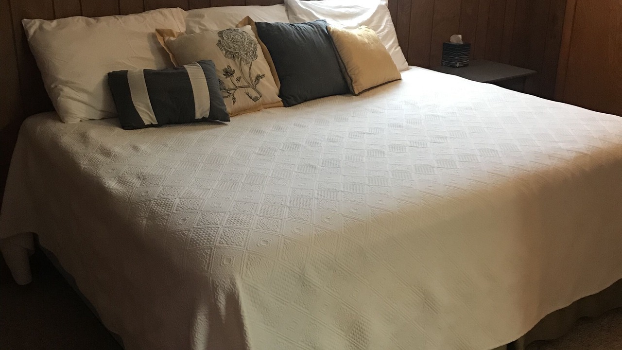 Photo of Bedroom in Longdale