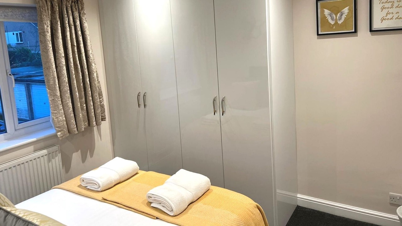 Photo of Bedroom in Canons