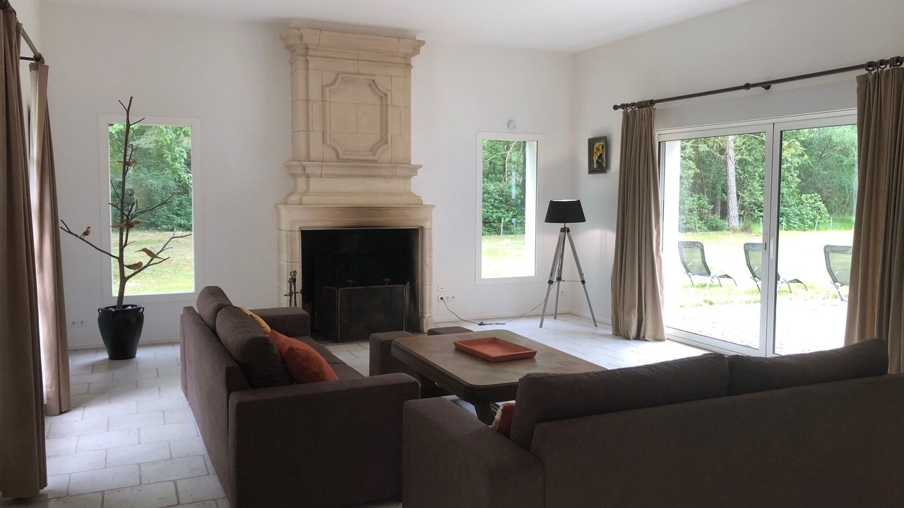 Photo of Livingroom in Neuvy-sur-Barangeon