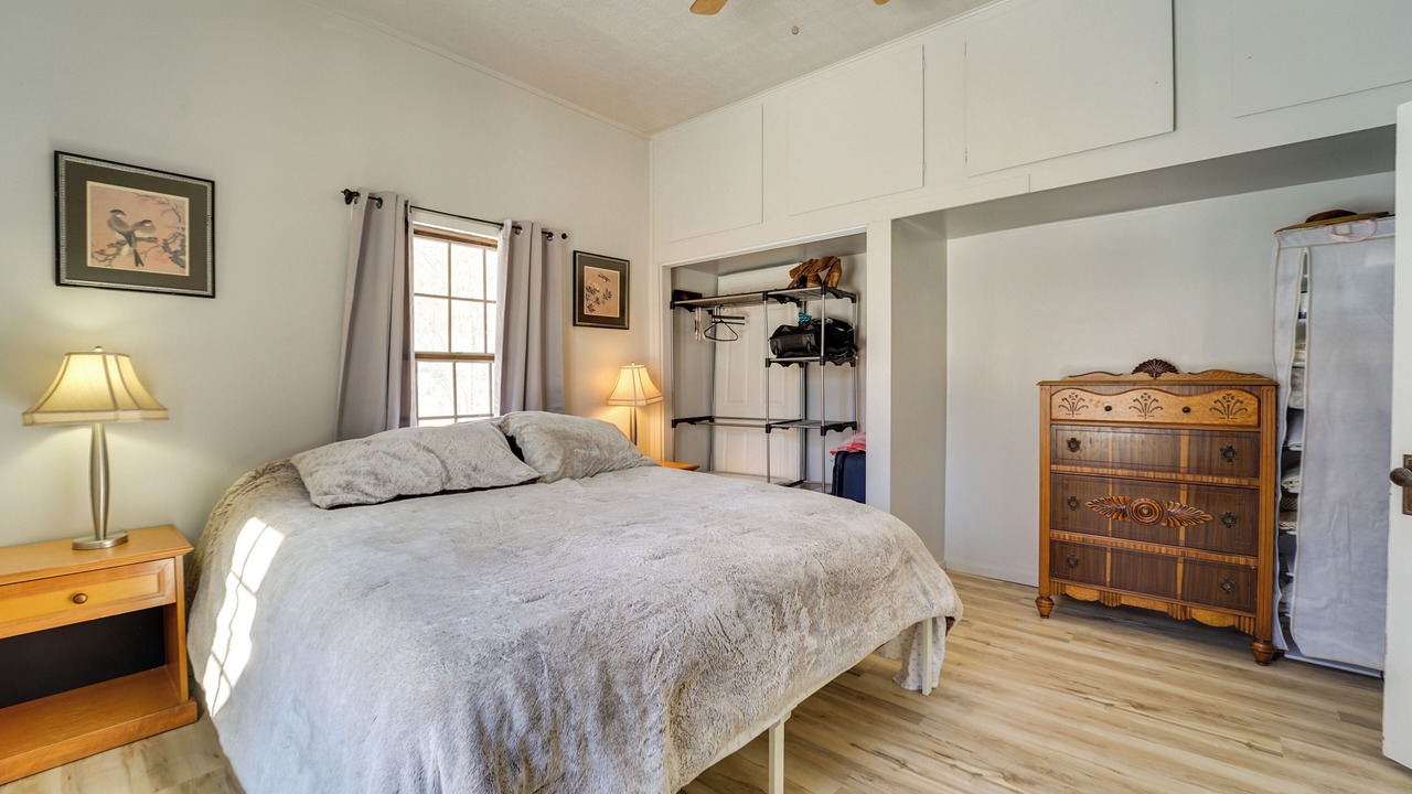 Photo of Bedroom in Lewis