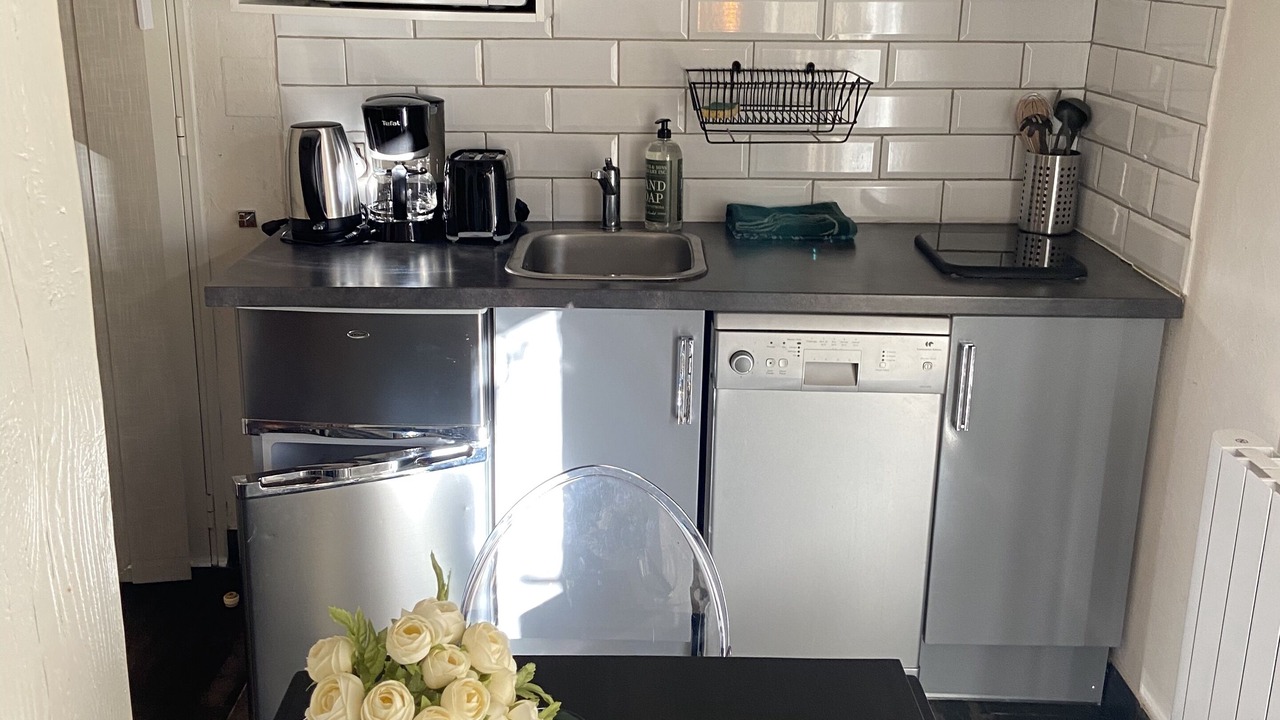 Photo of Kitchen in Berrias-et-Casteljau