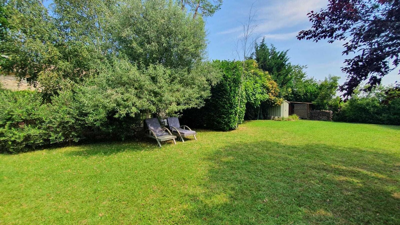 Photo of Outdoor in Berrias-et-Casteljau