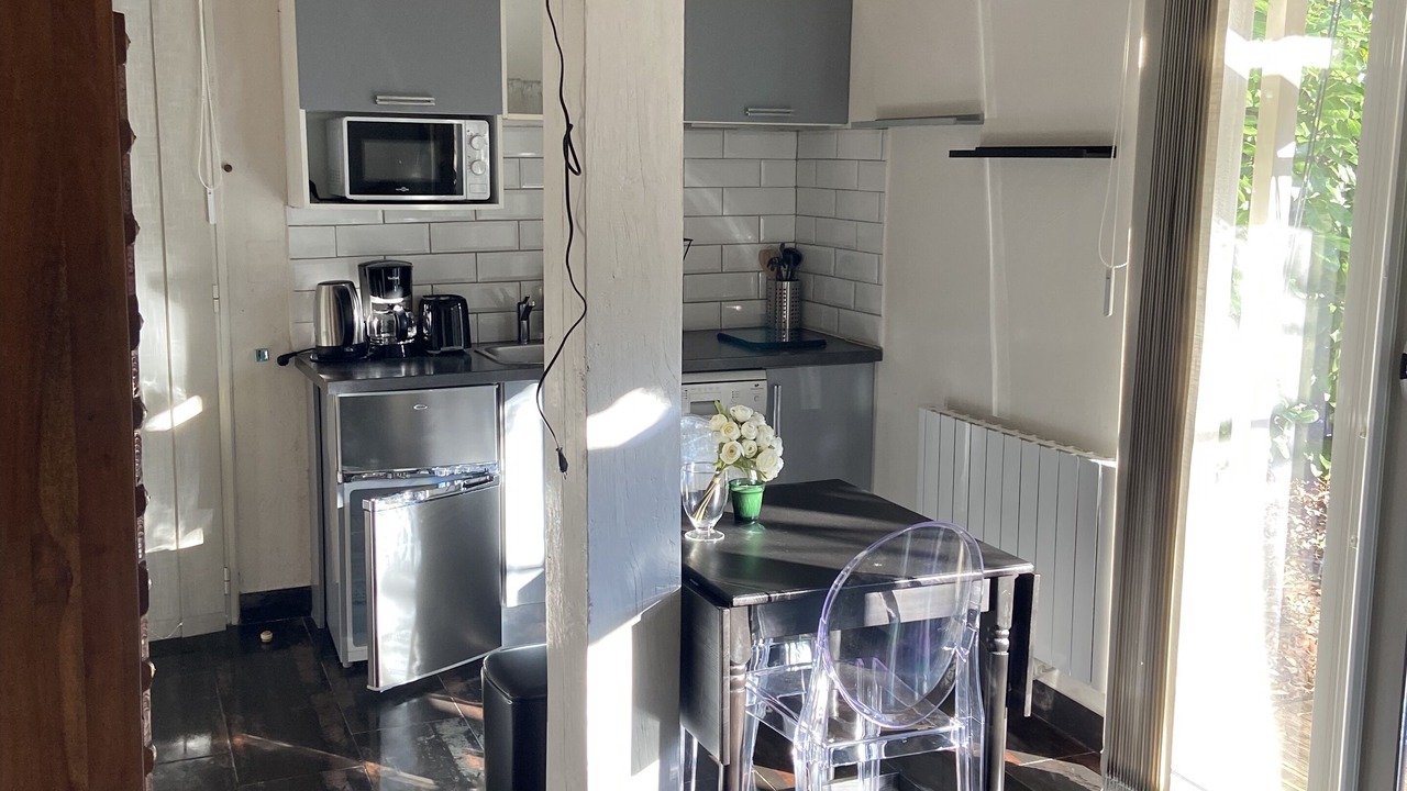 Photo of Kitchen in Berrias-et-Casteljau