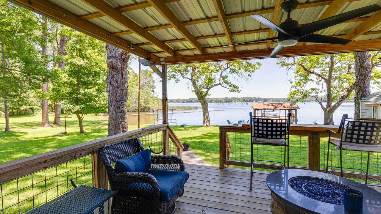 Photo of Outdoor in Lone Star