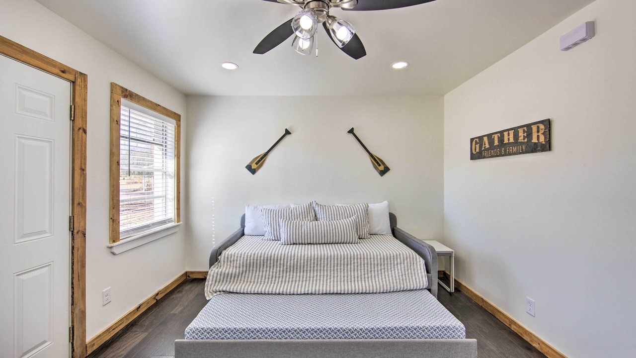 Photo of Bedroom in Lone Star