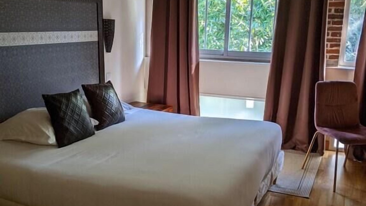 Photo of Bedroom in Flacey