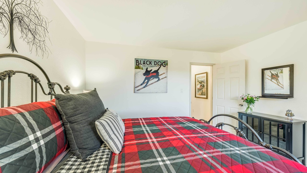 Photo of Bedroom in Ruidoso
