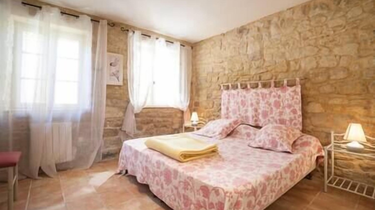 Photo of Bedroom in Sainte-Mondane