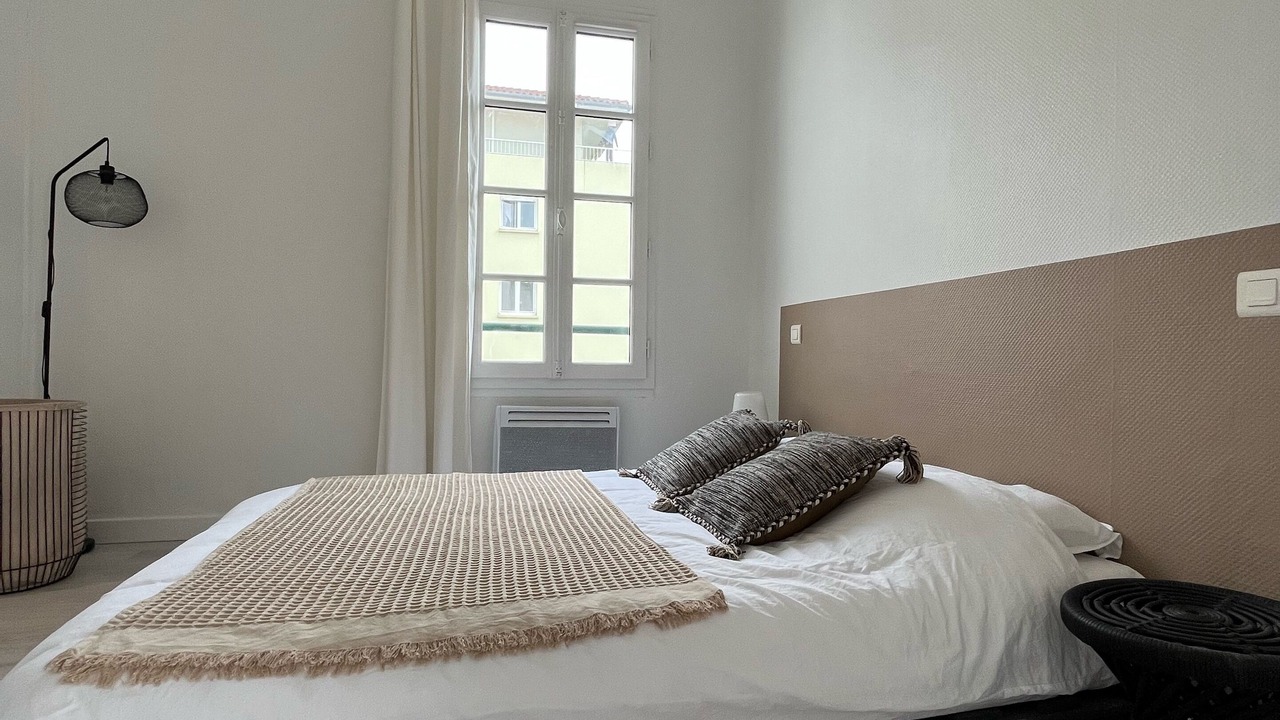 Photo of Bedroom in Biarritz