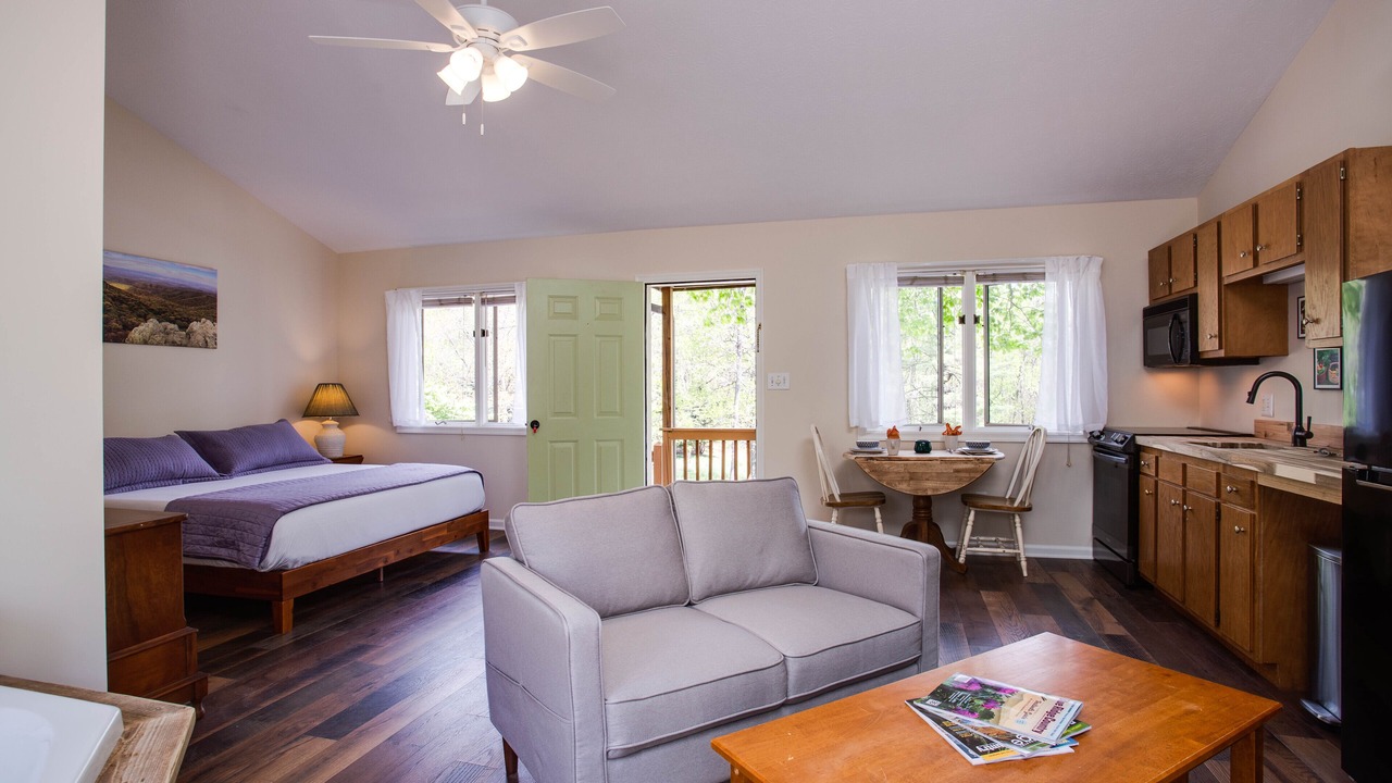 Photo of Bedroom in Montebello