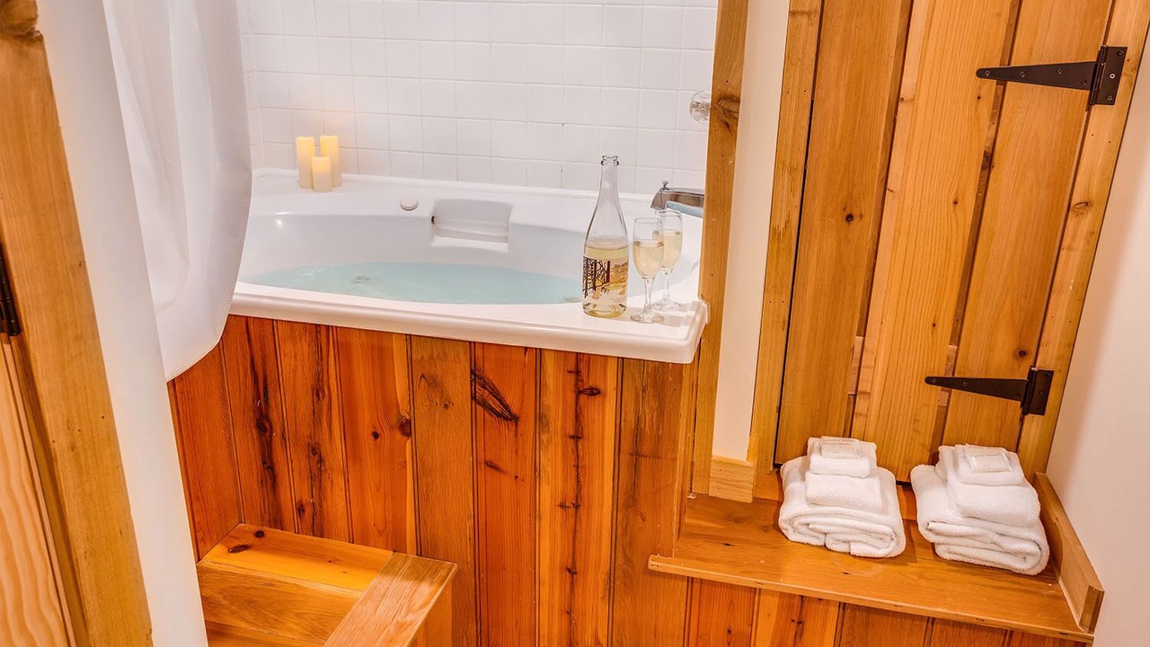 Photo of Bathroom in Montebello