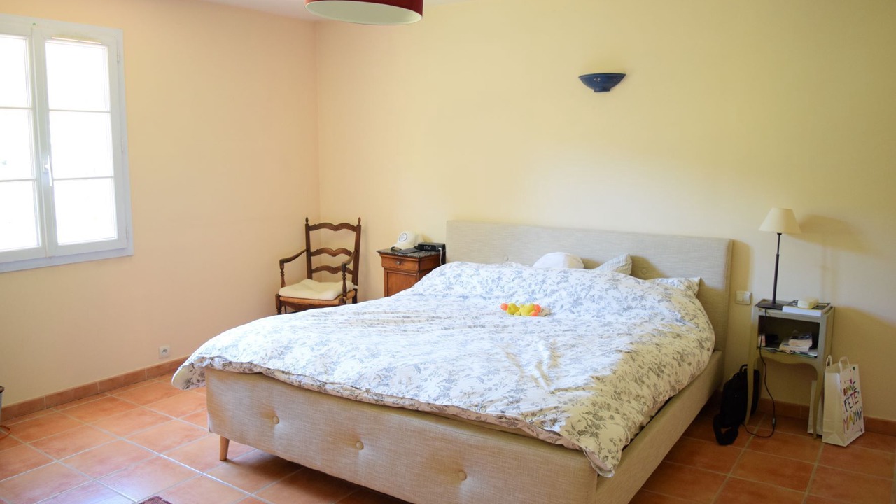 Photo of Bedroom in Cabries