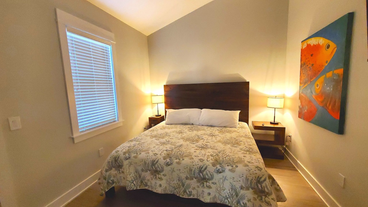 Photo of Bedroom in Corolla Light