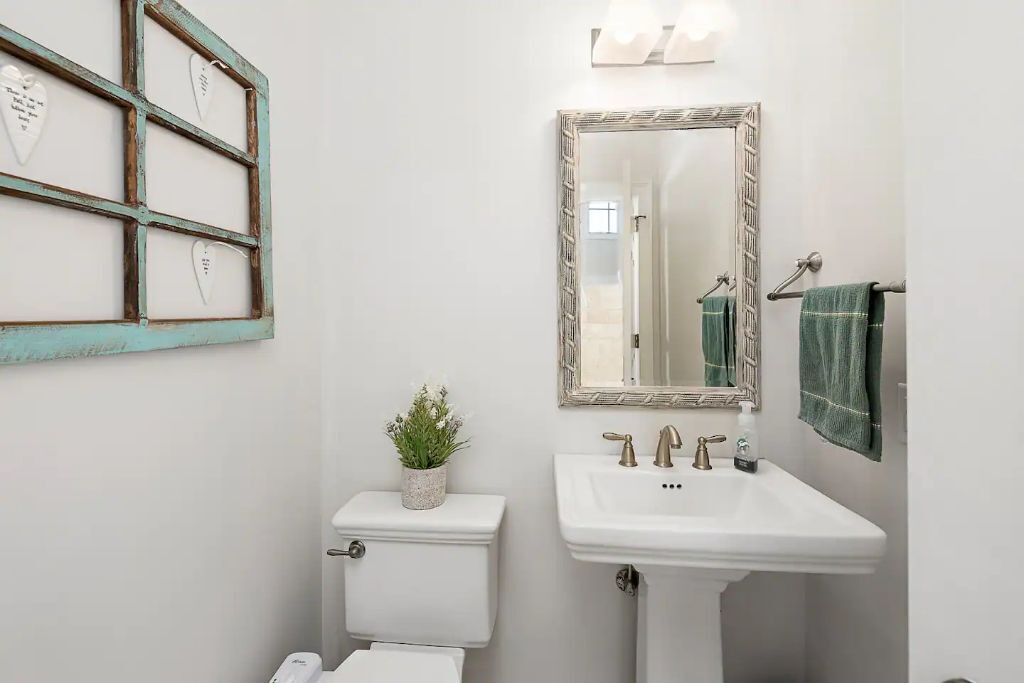 Photo of Bedroom in Saint Simons Island