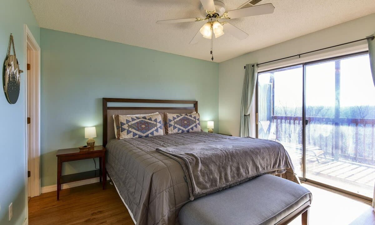 Photo of Others in Notch Estates