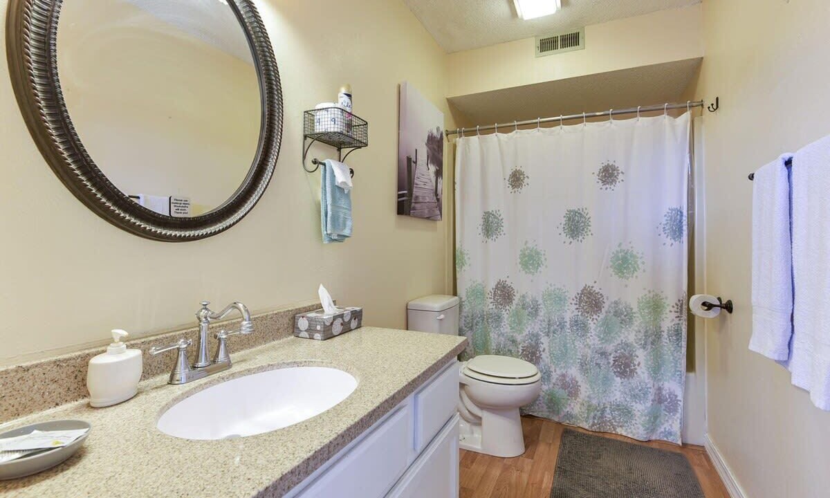 Photo of Bathroom in Notch Estates