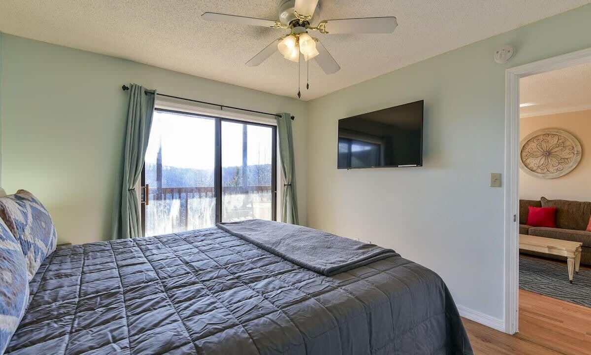 Photo of Bedroom in Notch Estates