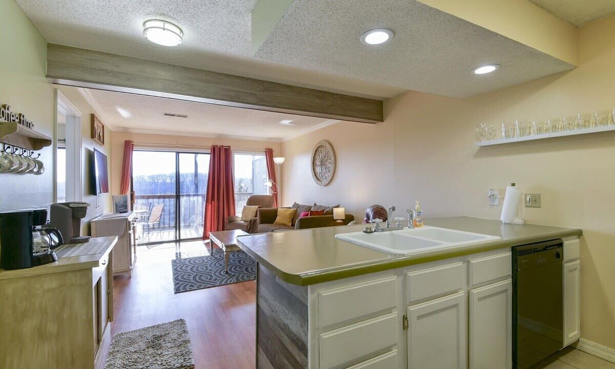 Photo of Others in Notch Estates