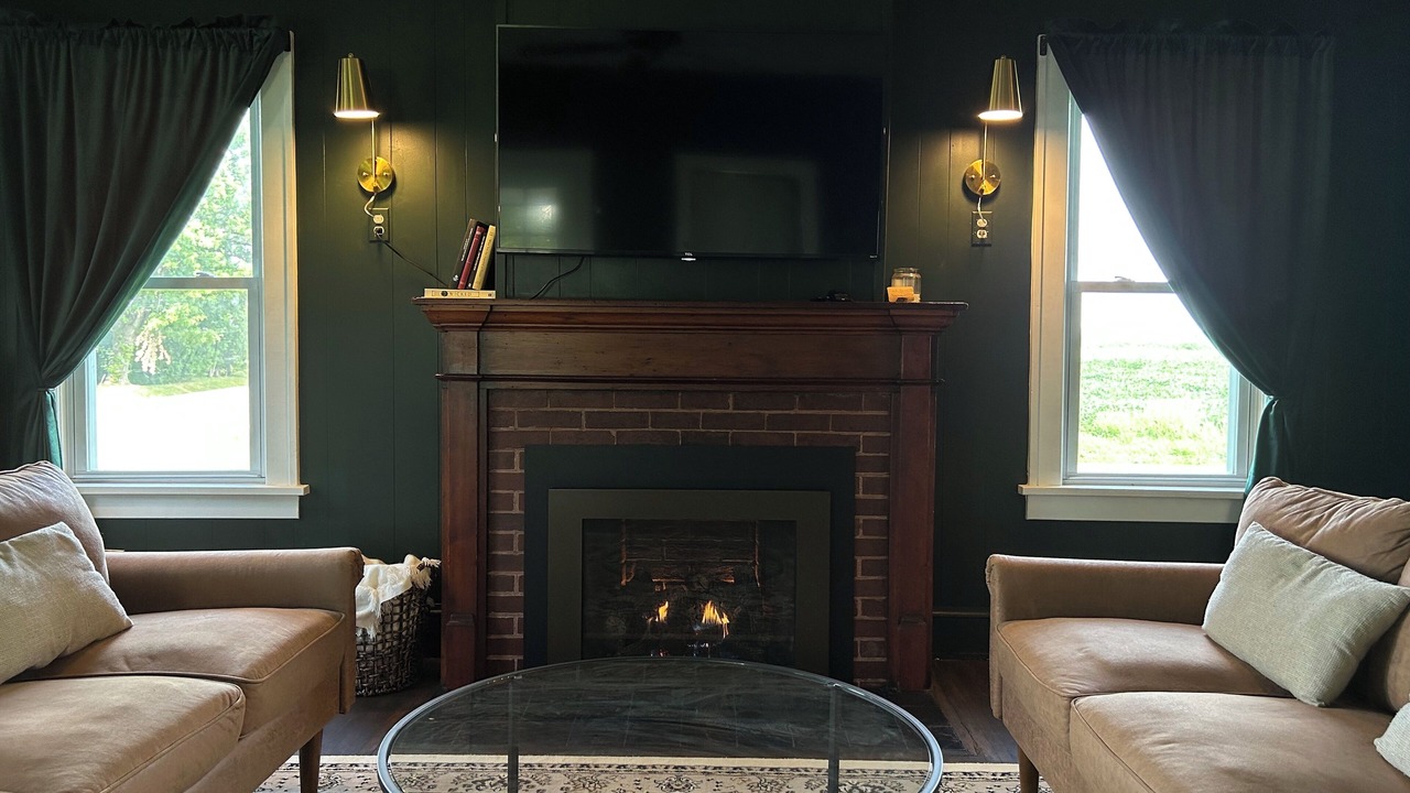 Photo of Livingroom in Town of Varick