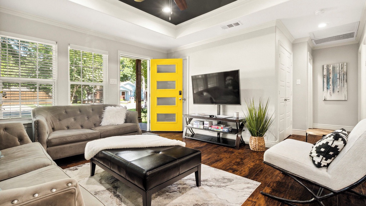 Photo of Bedroom in Central Arlington