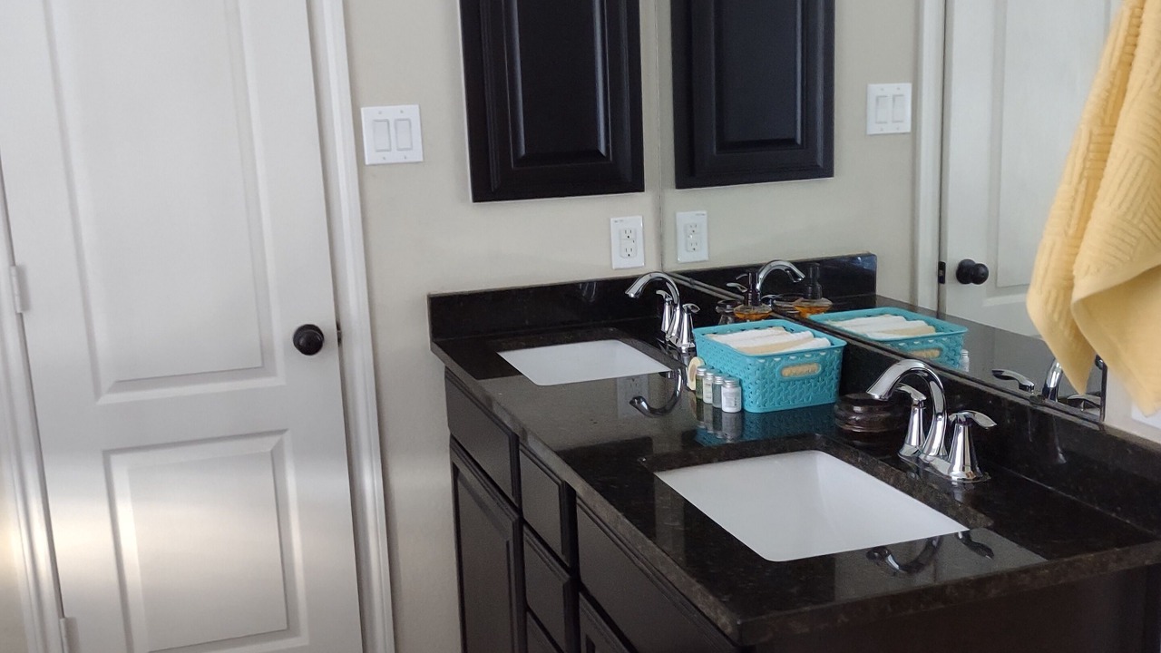 Photo of Bathroom in Baytown