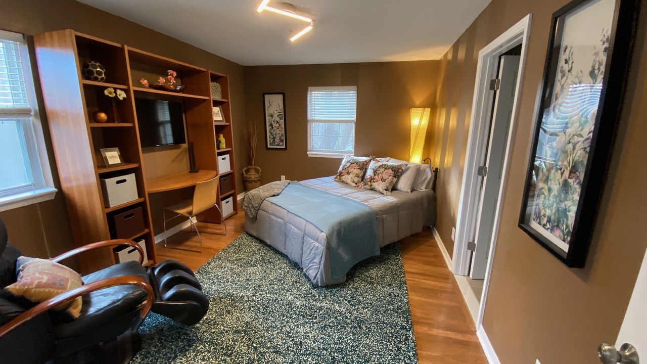 Photo of Bedroom in Olathe