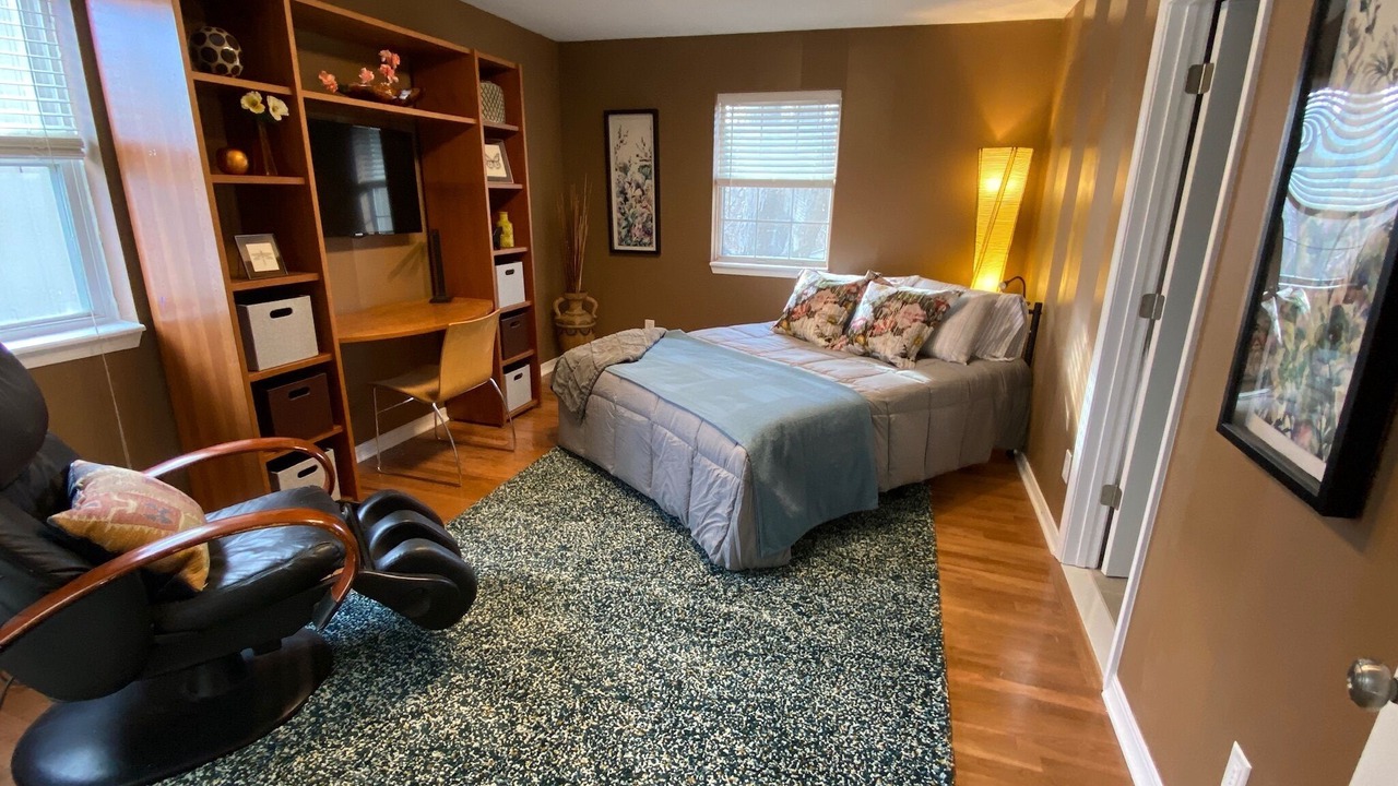 Photo of Bedroom in Olathe