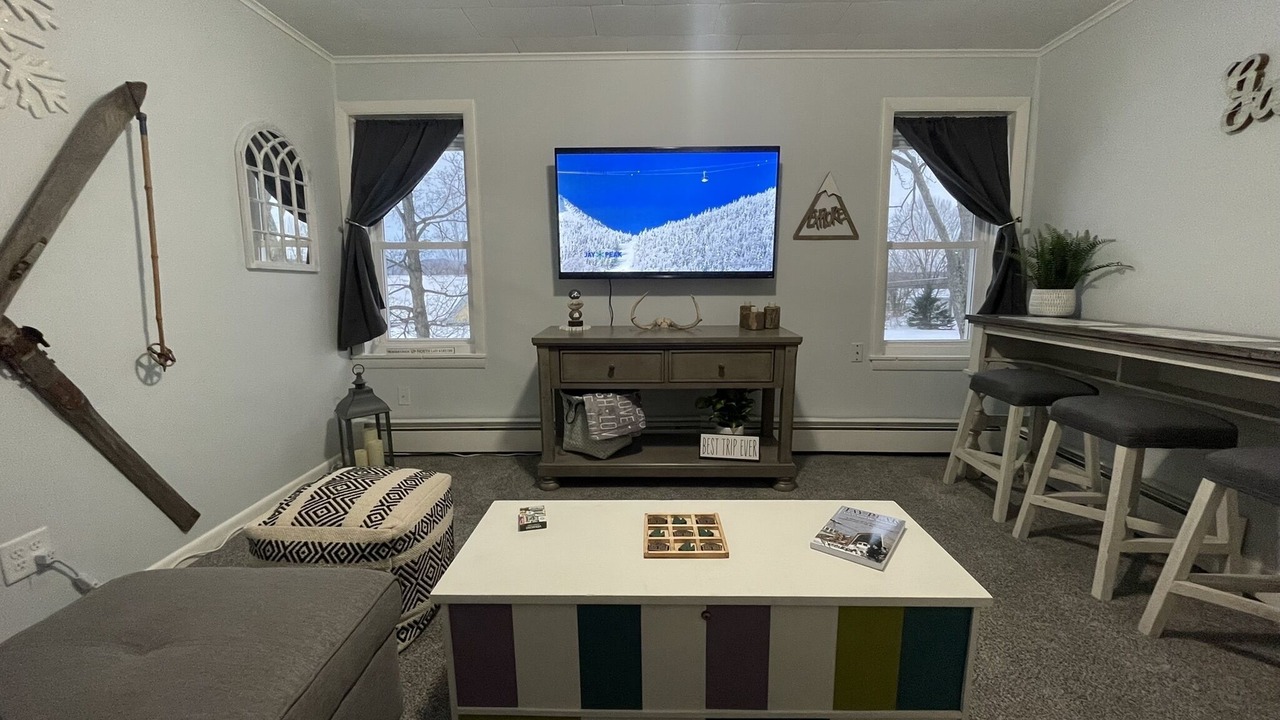 Photo of Livingroom in North Troy