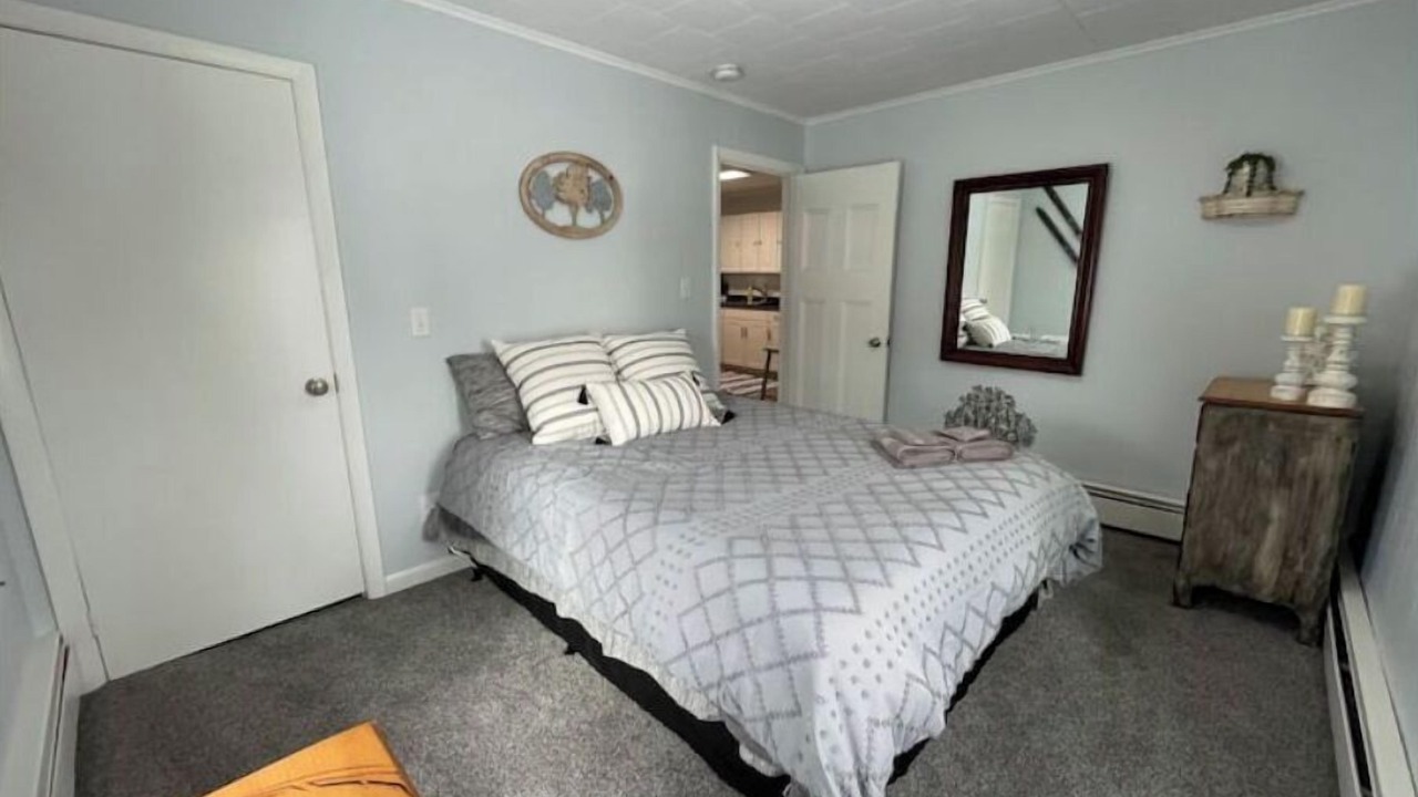 Photo of Bedroom in North Troy