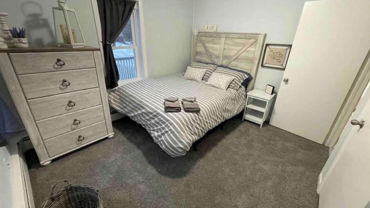 Photo of Bedroom in North Troy