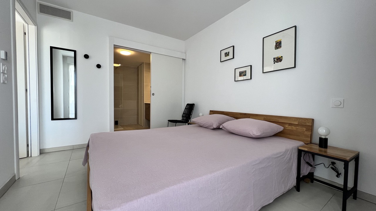 Photo of Bedroom in Gares