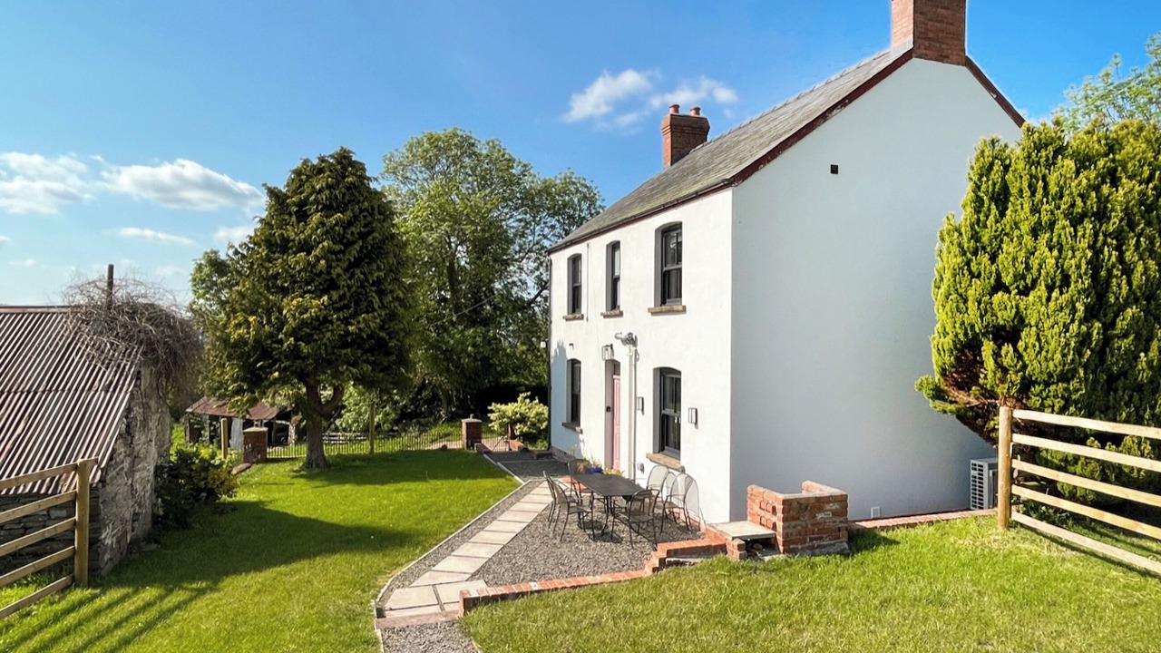 Photo of Outdoor in Llanfihangel Tal-y-llyn