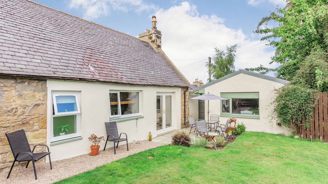 Photo of Outdoor in Tain