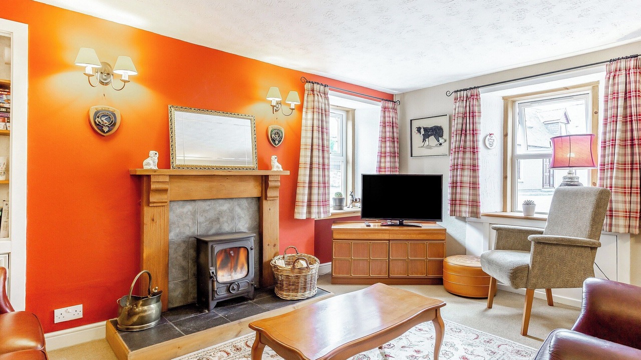 Photo of Others in Tain