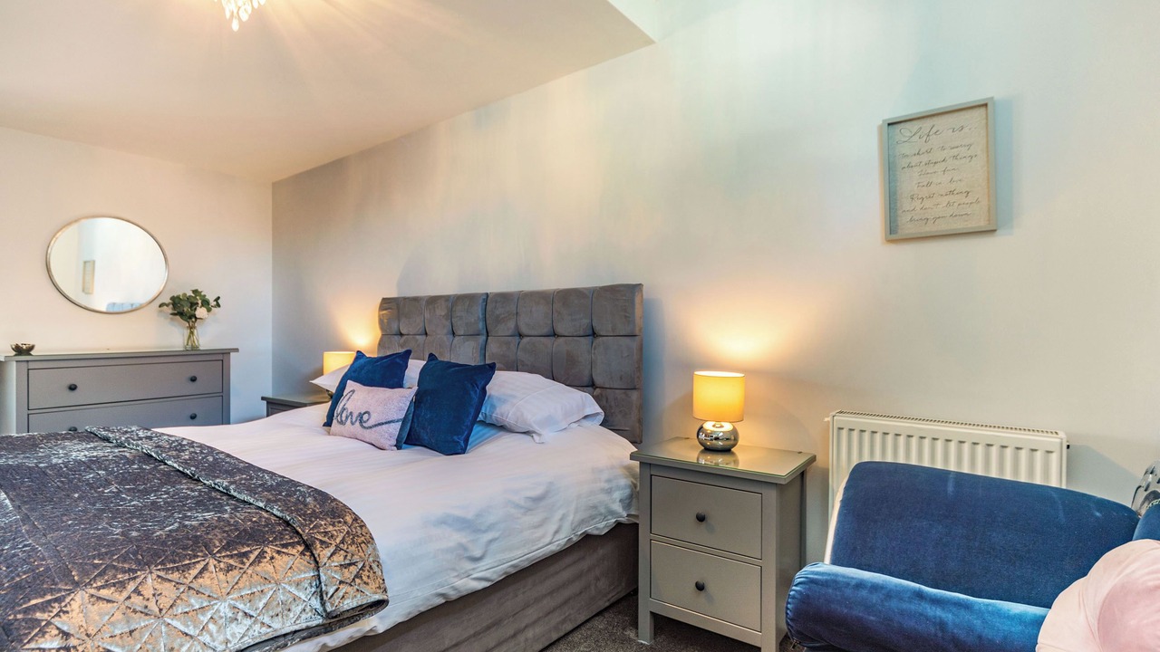 Photo of Others in Henshaw