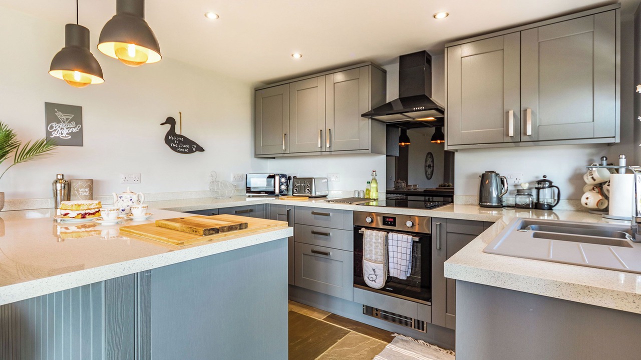 Photo of Others in Henshaw